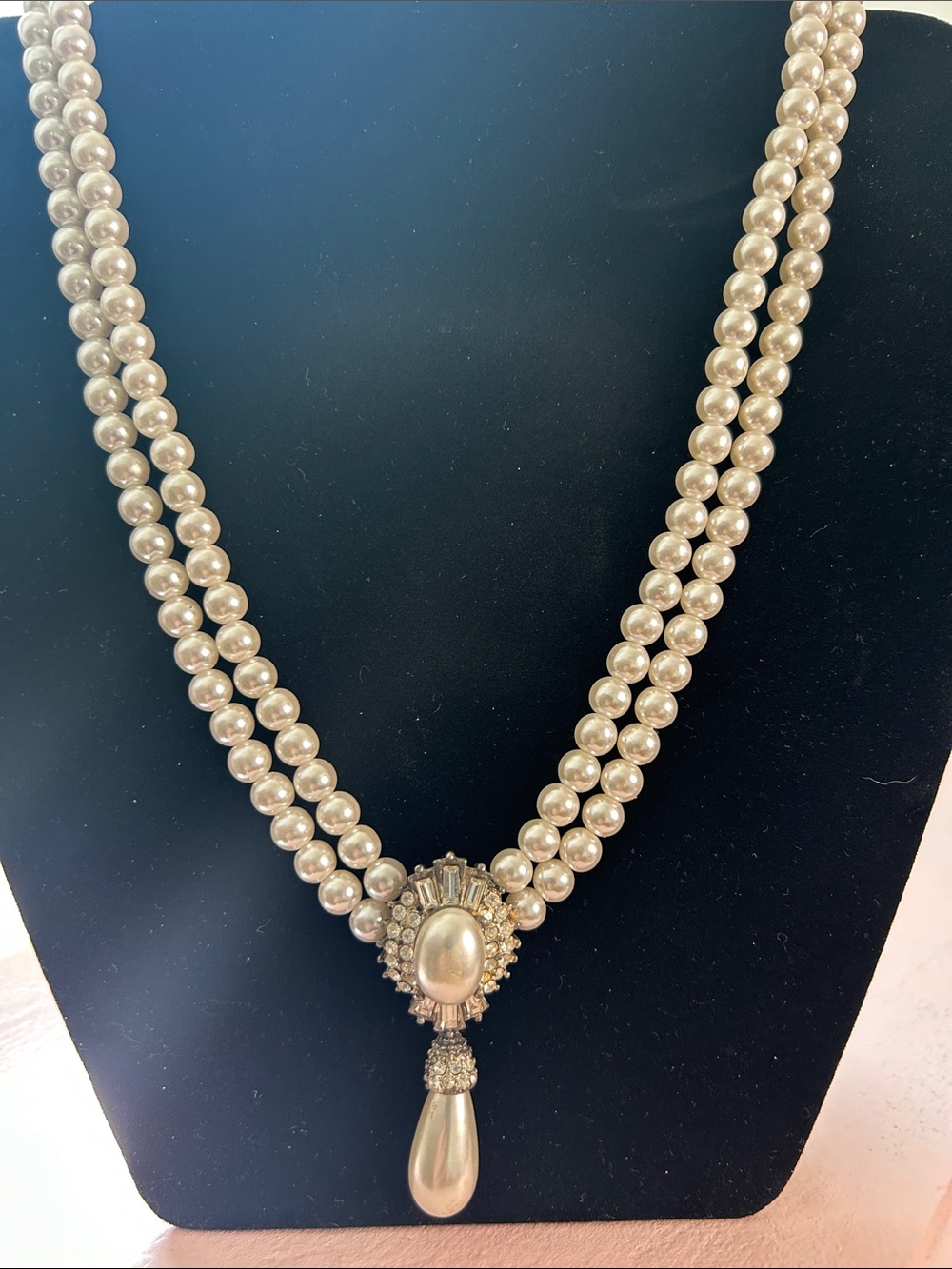 Classic Faux Pearl Double-Strand Necklace with faux Pearl Drop Pendant